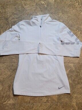 Nike Pro Dri-Fit Pullover Shirt Womens Medium M White Long Sleeve 1/4 Zip